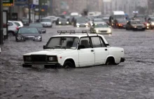 Potężna nawałnica nad Moskwą. Ulice pod wodą