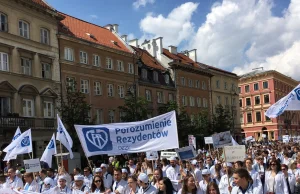 Lekarze kończą z pracą ponad siły