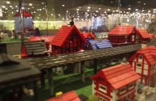 Pięć tirów przywiozło klocki Lego do Galerii Katowickiej [WIDEO