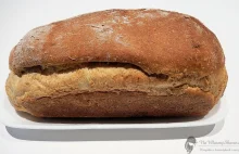 Chleb pieczony w żeliwnym garnku