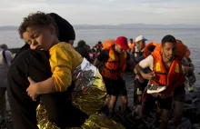 4000 migrantów dziennie nadal przypływa na Lesbos... [eng]
