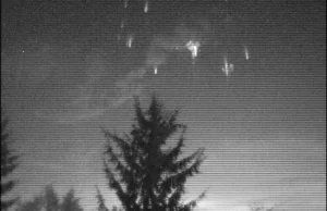 Elektryczne duszki nagrane przez Pracownię Komet i Meteorów