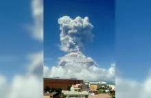 Eksplodował wulkan Mount Mayon na Filipinach. Strefa śmierci ma 8 km