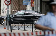 Greek ex-PM Lucas Papademos injured in Athens car blast - News