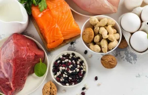 Białko w diecie - jaka powinna być jego ilość?