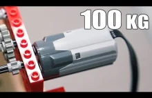 Mała moc, wolne obroty i duże przełożenie, czyli klocki Lego "podnoszą" 101,8 kg