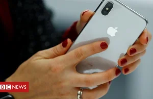 BBC: rekordowy spadek sprzedaży IPhone'a