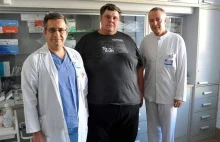 Lekarze zmniejszą żołądek ważącemu 250 kg mężczyźnie