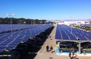 Solary na parkingu IKEA - Hiszpania