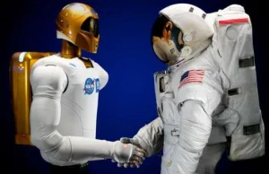 Humanoidalny robot NASA "tweetuje" z ISS