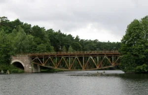 Zapomniany most na Brdzie