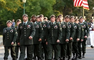 W amerykańskiej armii rośnie liczba napaści na tle homoseksualnym.