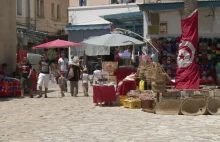 Zamach w Tunezji. Turyści rezygnują z wakacji.