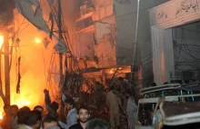 Zamach bombowy w szyickiej dzielnicy Karaczi