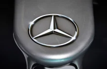 Chińskie Geely za 6,4 miliarda dolarów zwiększa udziały w Daimlerze.