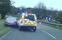 police pursuit team to stop following car