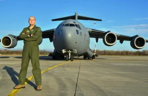 Pierwszy Polak dowódcą ciężkiego samolotu transportowego C-17 Globemaster III