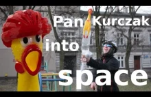 Pan Kurczak Can Into Space
