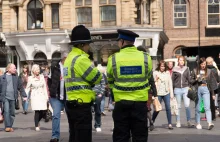 Londyn: Atak nożownika. Cztery osoby poważnie ranne