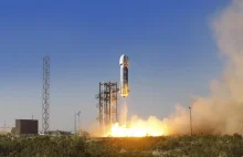 Film z lądowania rakiety Blue Origin