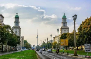 Berlin chce zatrzymać pompowanie cen nieruchomości, odkupi 670 mieszkań od firmy