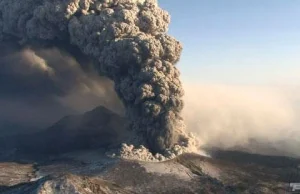 Erupcja wulkanu Kirishima w Japonii