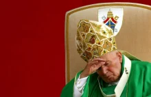 Lefebryści: fałszywa kanonizacja Jana Pawła II