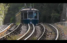 Przejażdżka hybrydowym retro tramwajem w Trieście