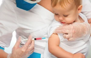 TVN przesuwa emisję kontrowersyjnego filmu o szczepieniach na maj.