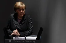Merkel: Interwencja wojskowa na Ukrainie nie wchodzi w rachubę....