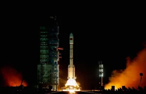 Chińska stacja kosmiczna Tiangong-1 spada na Ziemię.