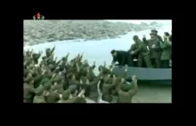 Północno-koreańska radosna propaganda.