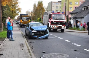 Oddał auto do warsztatu i ktoś mu je rozbił