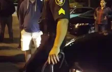 Policjant wie jak rozmawiać z młodzieżą.