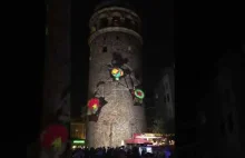 Pokaz świetlny na wieży