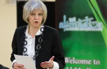 Theresa May: Islam to "wspaniała wiara". Zamach w Londynie nie był aktem...