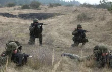 Polscy żołnierze jadą na Ukrainę. Rosja odpowiada manewrami i grozi bronią...