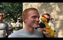 Test kurczaka w amerykańskiej akademii policyjnej
