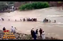 People Swept Away by Flood compilation...