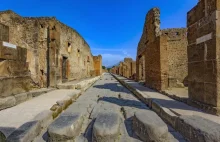 W Pompejach odkryto szkielety kobiet i dzieci zmarłych wskutek erupcji...