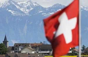 Nestle musi usunąć szwajcarską flagę ze swoich produktów