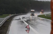 Skandaliczna drogowa fuszerka czy przypadek? Cztery wypadki w ciągu doby w...