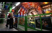 Nauczyciel fizyki zabrał uczniów na wycieczkę do LHC za pomocą Google Glass