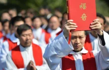 Chiny napiszą nową wersję Biblii, "żeby pasowała do socjalistycznych wartości"