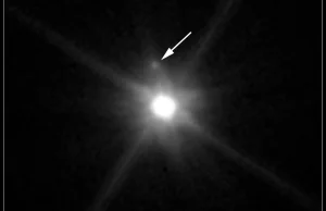 Hubble odkrywa księżyc planety karłowatej Makemake