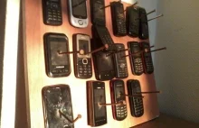 What Russian Army Does with Soldiers Mobile Phones
