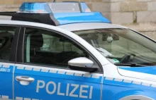 Wysłano 250 niemieckich policjantów, by poradzić sobie z 5 imigrantami