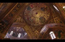 Niesamowite wnętrze Katedry Świętego Zbawiciela w Isfahanie (Iran)
