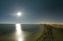 Nocna panorama z końca Cypla Rewskiego