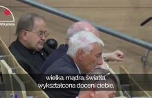 Przedstawiciel kościoła w formie. Ewolucja nie dotyczy Rydzyka i Szyszki.